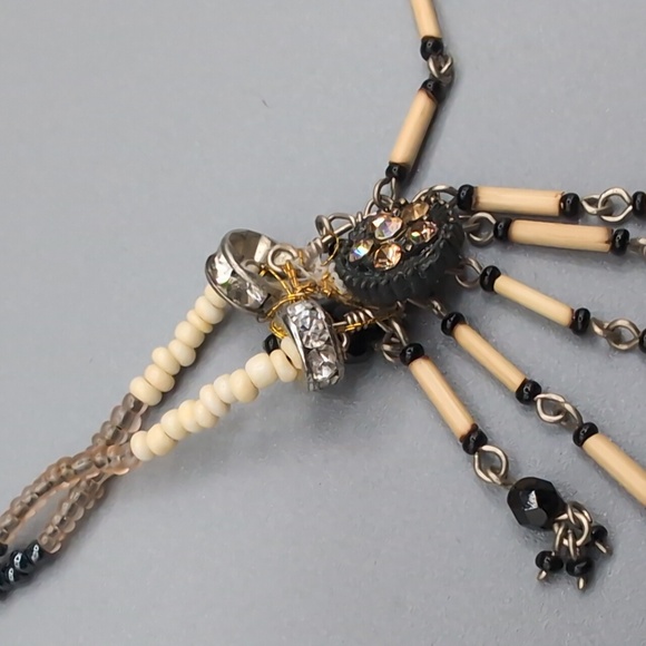 Black and Cream Beaded Handmade Bohemian Necklace - Picture 11 of 11